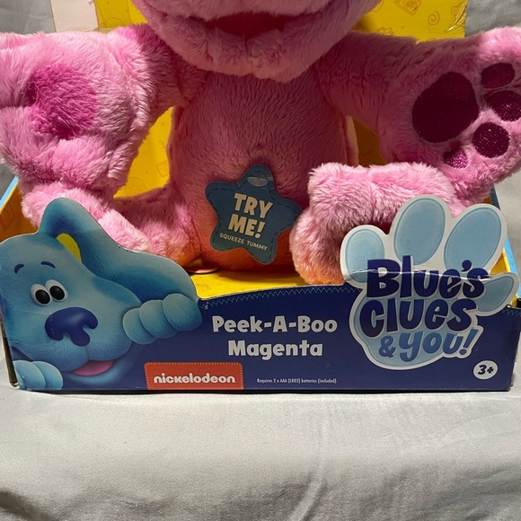 NIB Peek-A-Boo Magenta Plush Toy - Picture 7 of 8